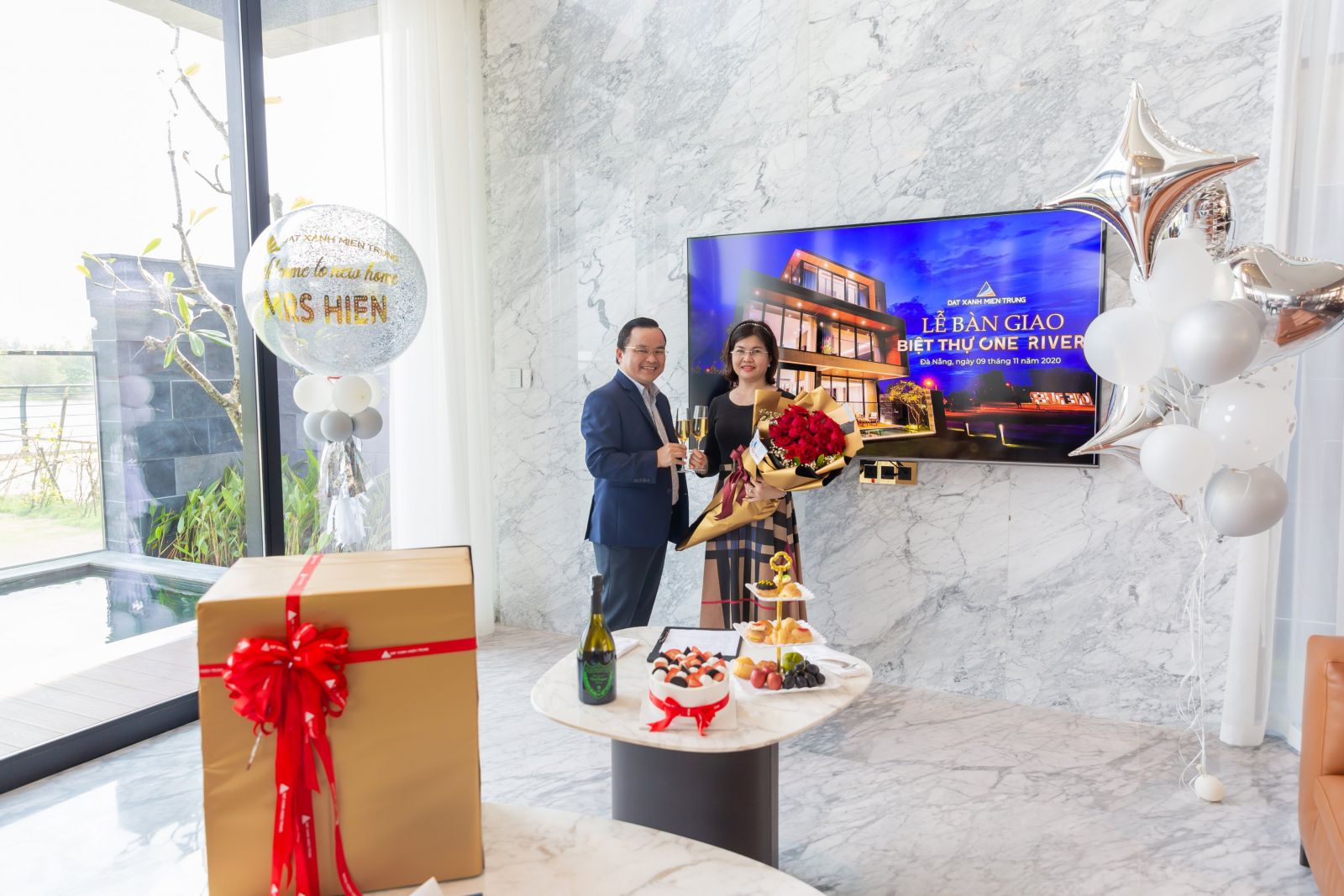 ĐẤT XANH MIỀN TRUNG SANG SỔ HỒNG VÀ BÀN GIAO VILLA TRIỆU ĐÔ REGAL ONE RIVER